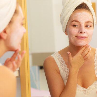Natural Tips for Makeup for Aging Skin